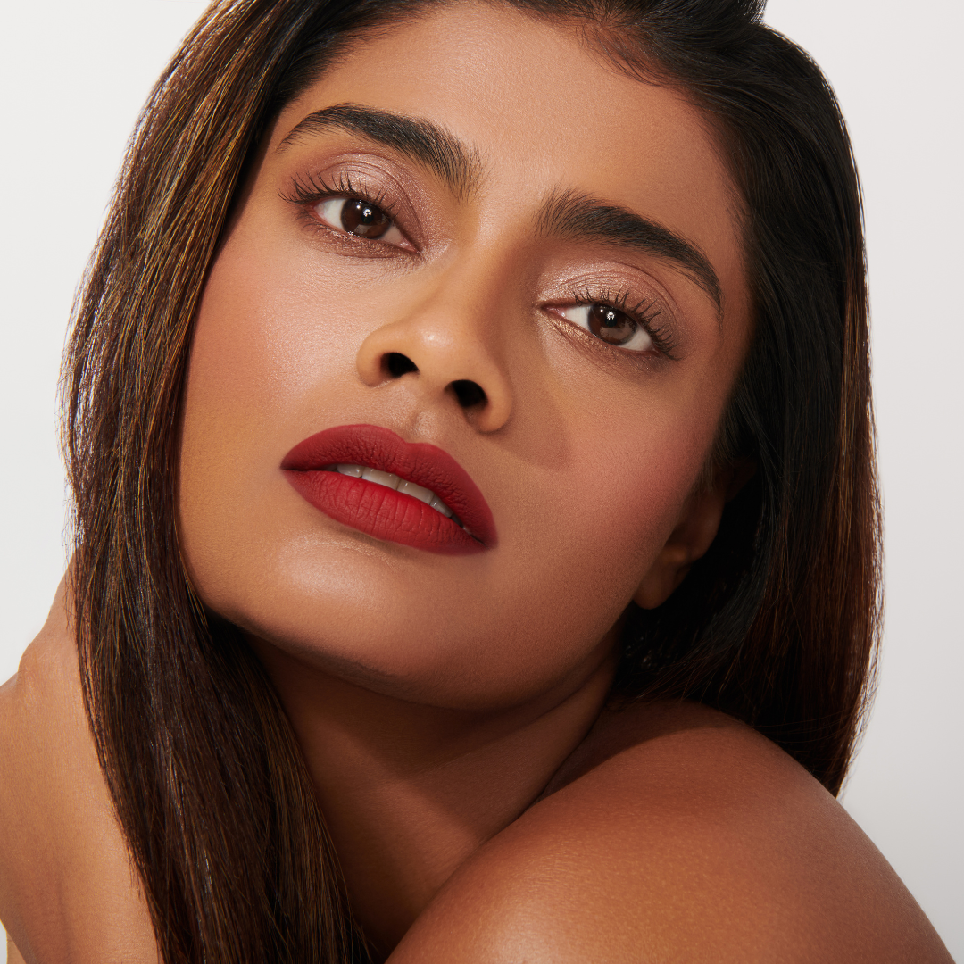 Lipstick Colour Trends Guide: 7 Types Of Lipstick Shades Every Girl Needs