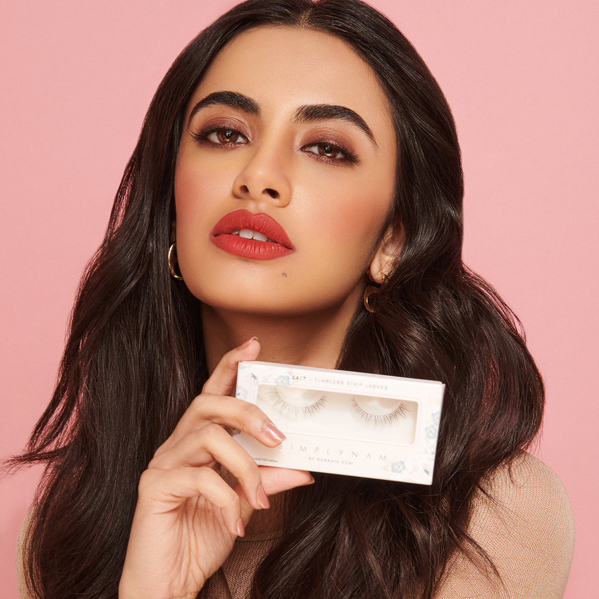 Flawless Strip Lashes: 24/7