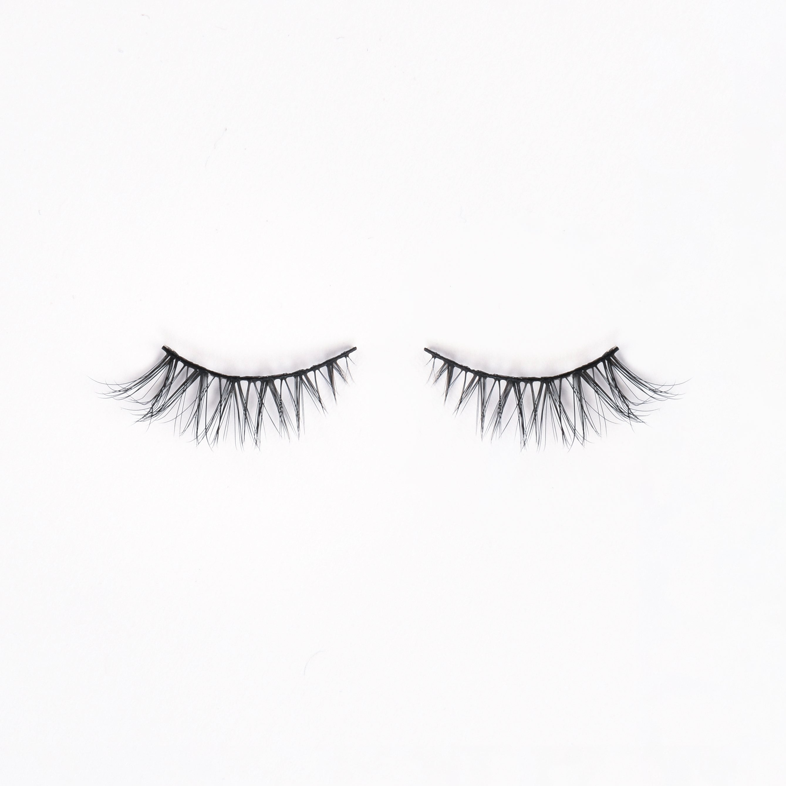 Flawless Strip Lashes: Everyday