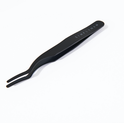 The Essential Strip Lashes Kit
